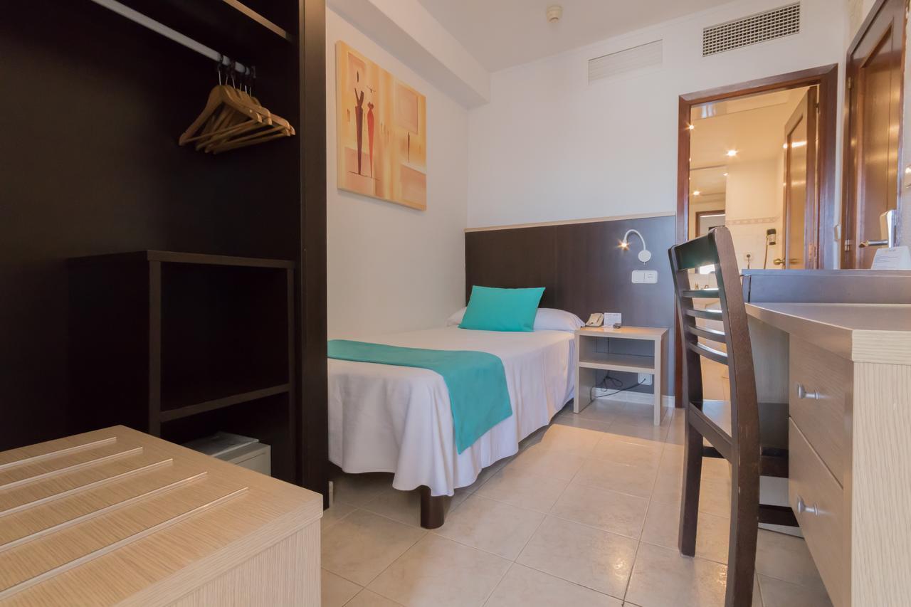 Hotel Orosol By Typic Hotels San Antonio  Exteriér fotografie